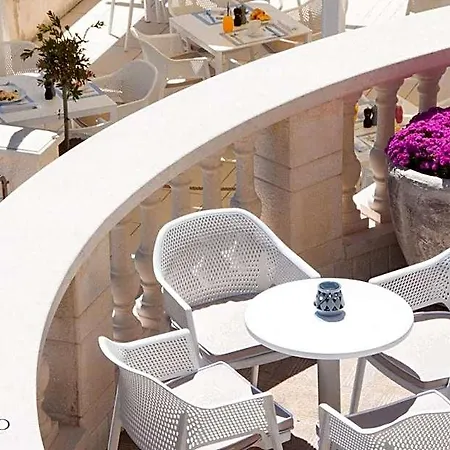 Boutique Kredo Hotel