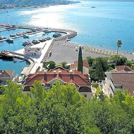 Hotel Boutique Kredo 4*