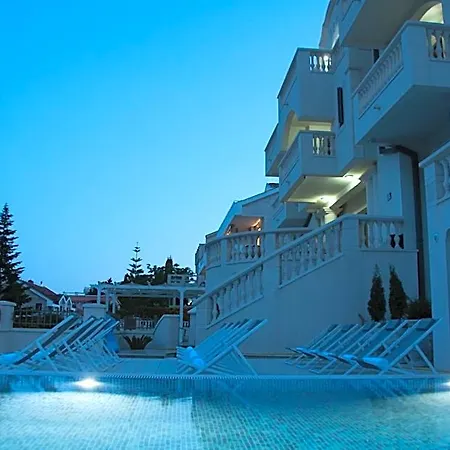Boutique Kredo 4* Podgorica